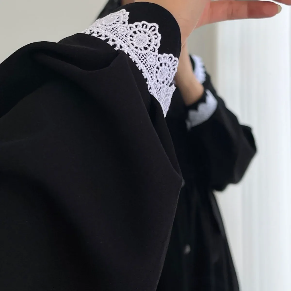 تن پوش طناز - تصویر ۲
