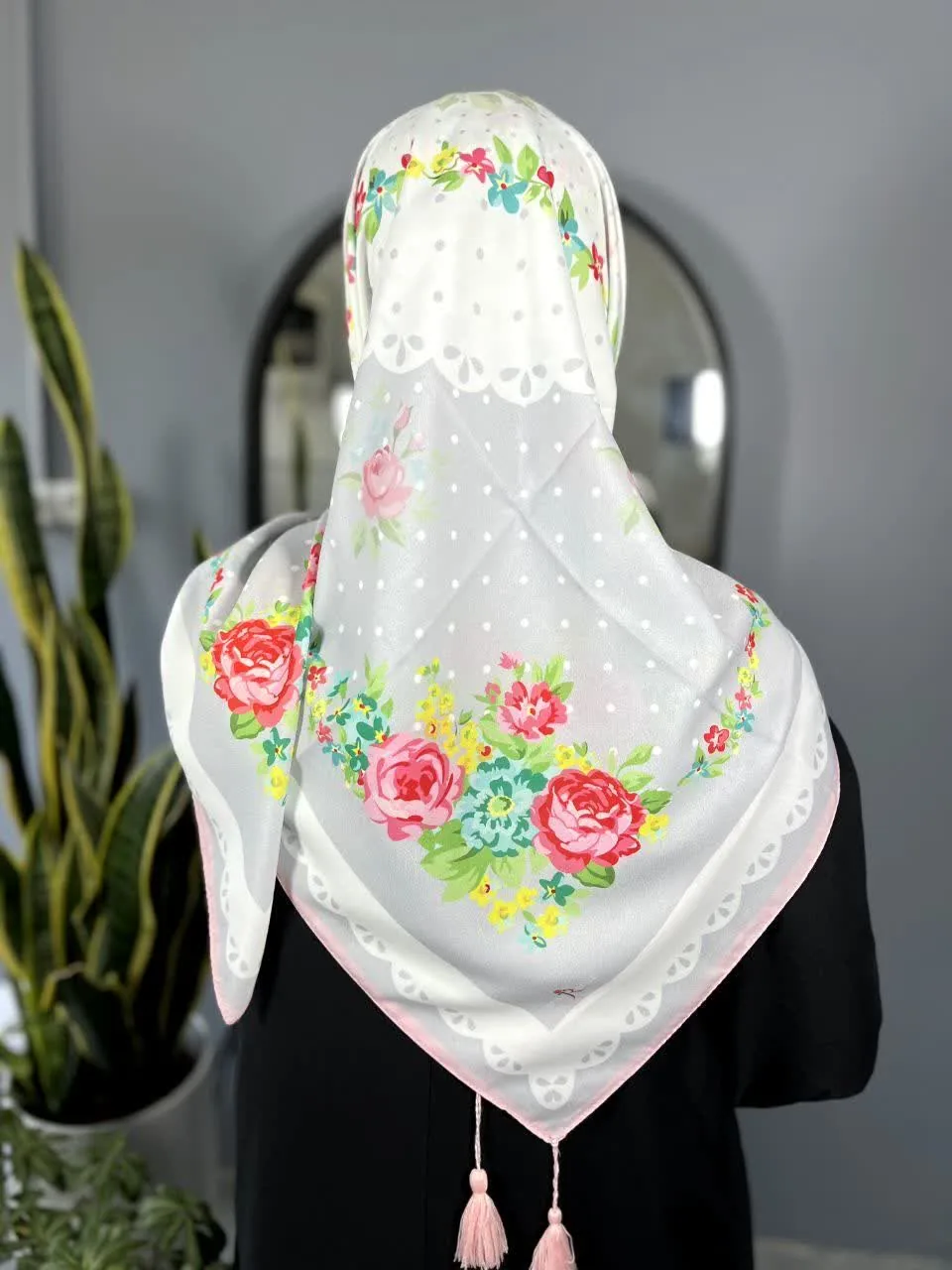 روسری سوپر حریر - تصویر ۲
