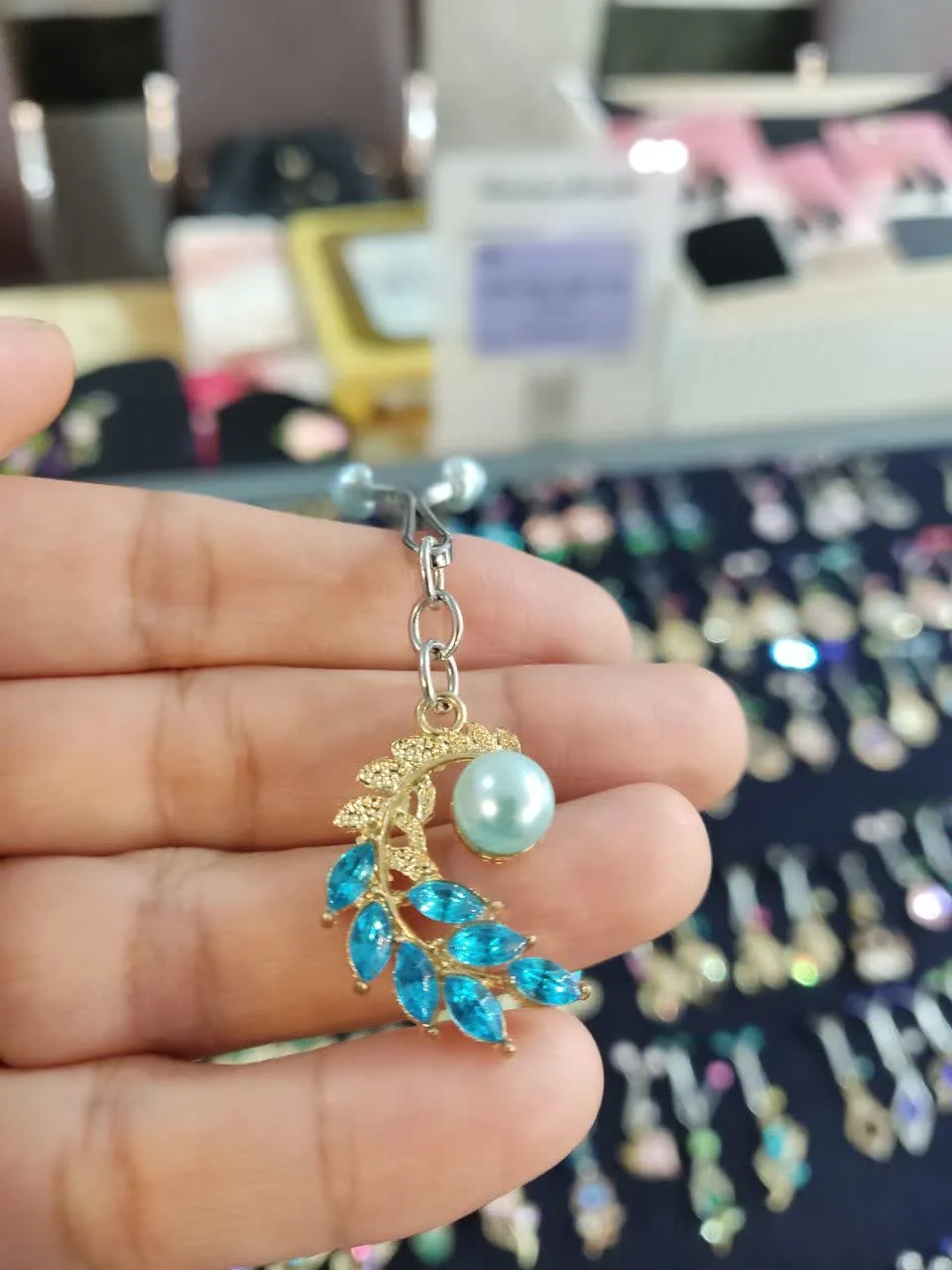 گیره آویزدار استیل