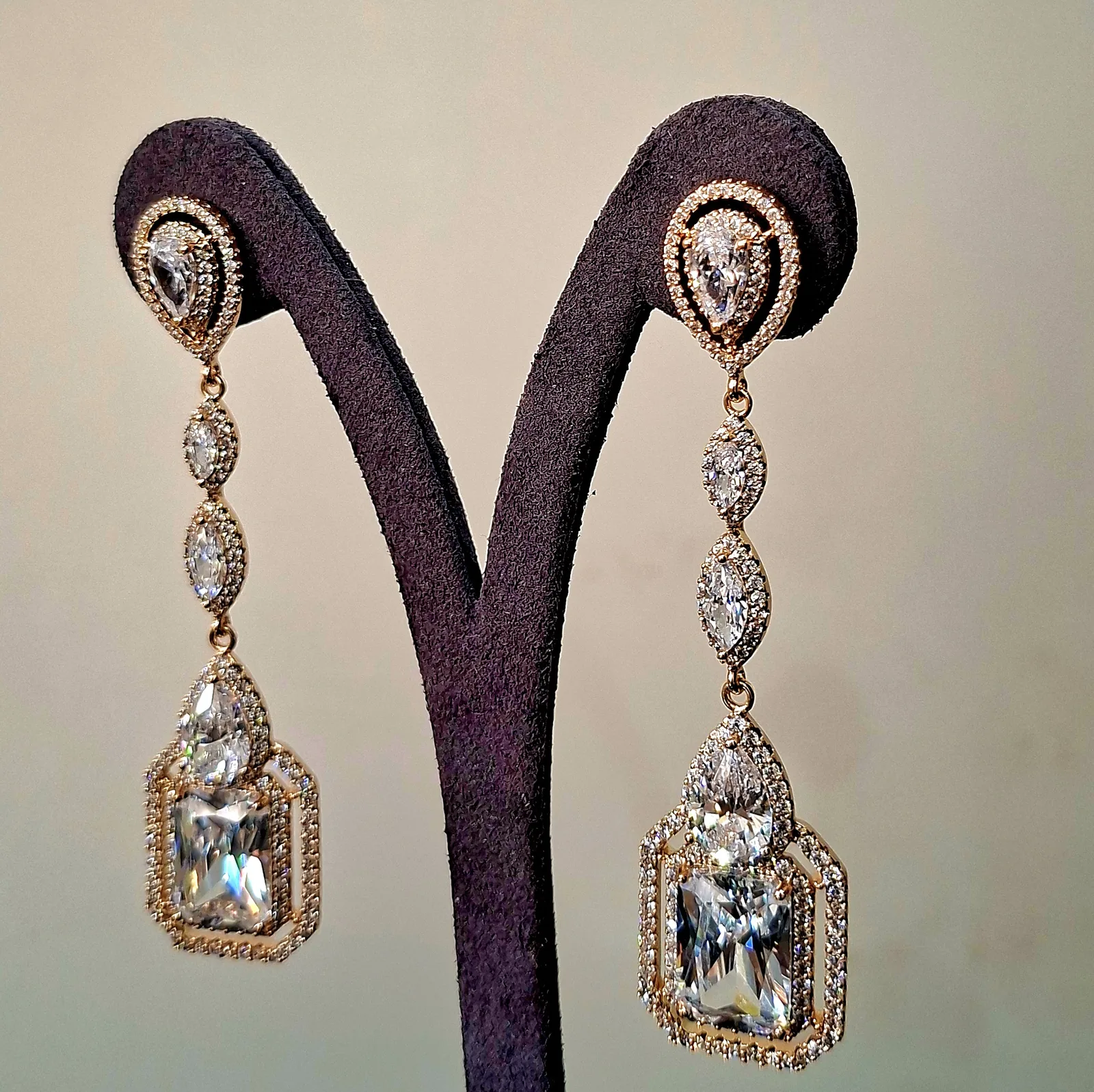 گوشواره های جواهری 💎 - تصویر ۲